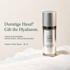 Rief Hyaluron Filler Serum 30 ml – Feuchtigkeit;Rief Hyaluron Filler Serum mit silberner Kappe auf weißer Muschel vor beigem Hintergrund.